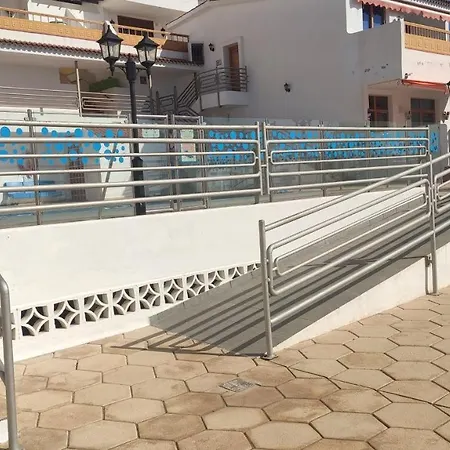 A Cristianos Apartamento *