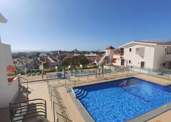 A Cristianos 公寓 *