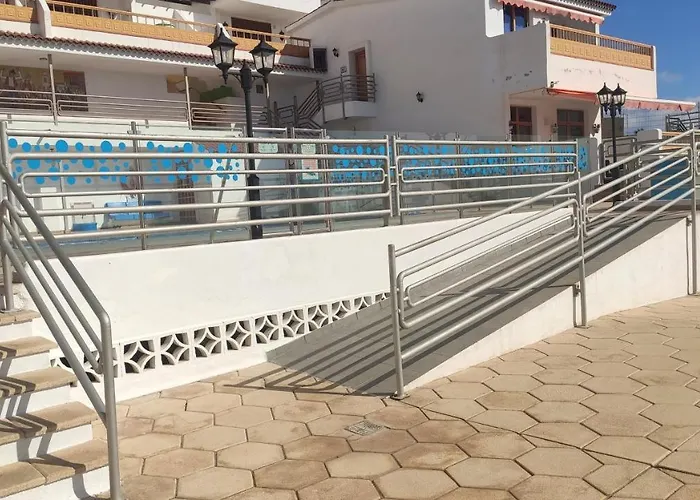 A Cristianos 公寓 *